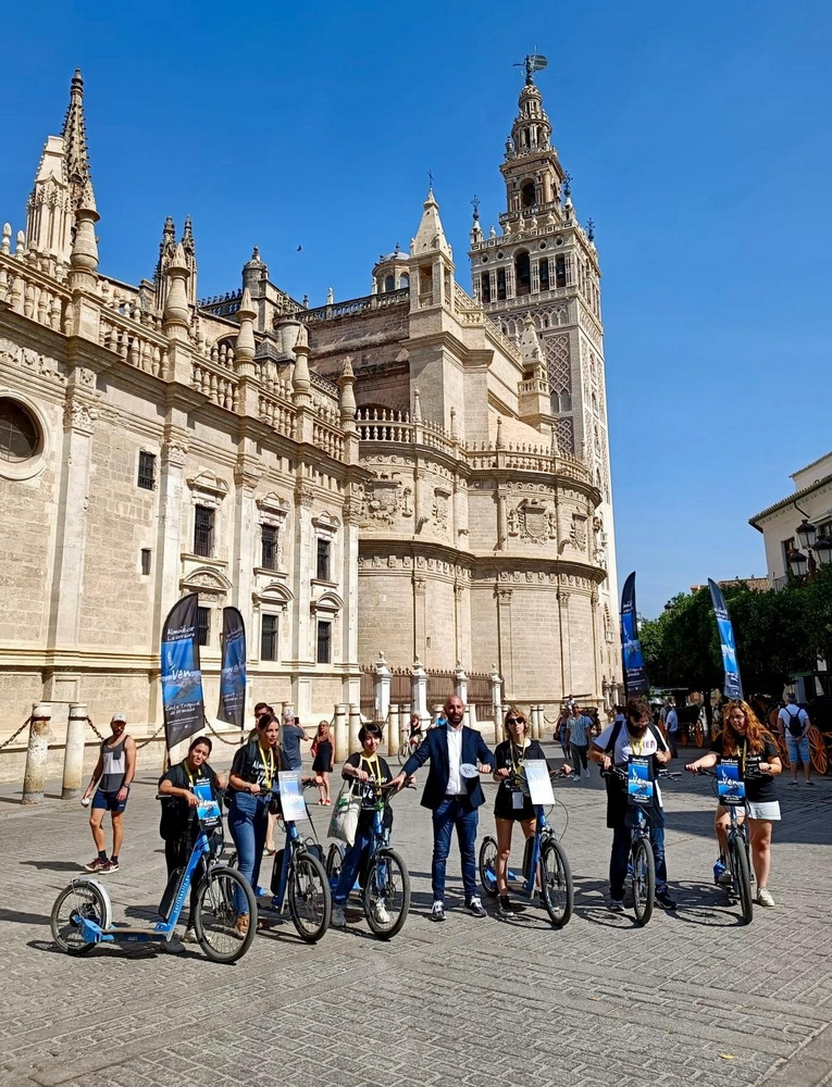 Sevilla descubrirá durante una semana los atractivos turísticos de Almuñécar y La Herradura